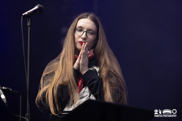 Dry Cleaning in concert
