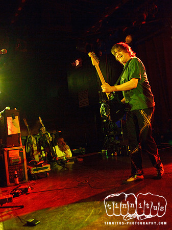 Mission of Burma in concert