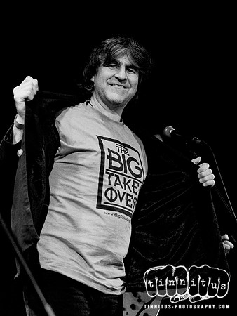 Mark Burgess in concert