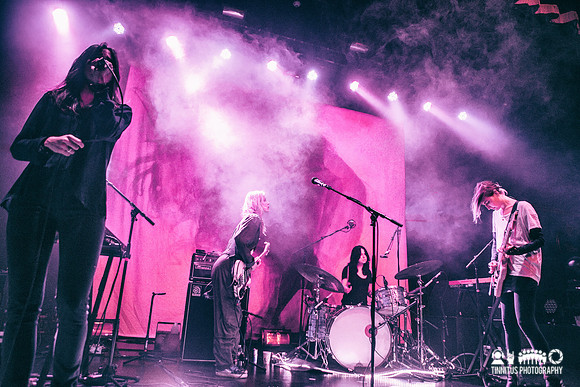 Warpaint in concert