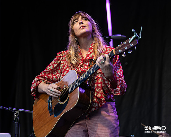 Courtney Marie Andrews in concert