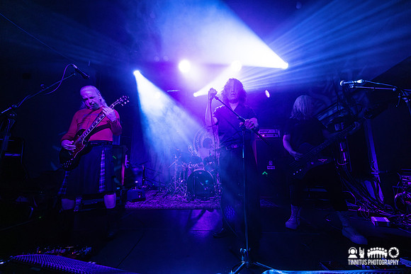 Lodestar in concert