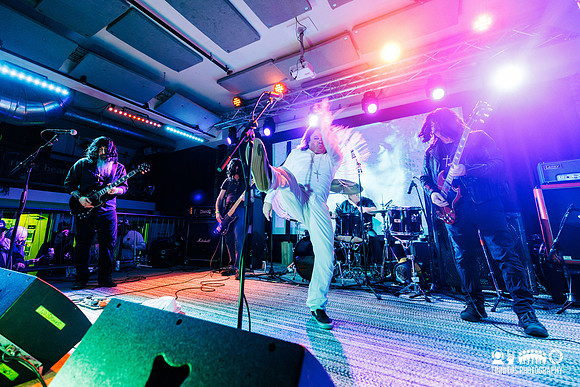Black Salad in concert