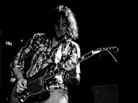 Kurt Vile and The Violators in concert