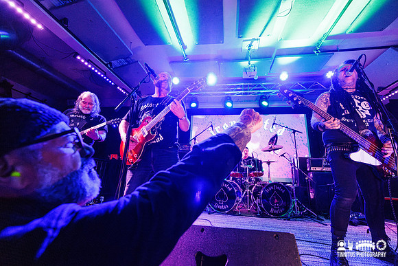 Iron Fisted in concert