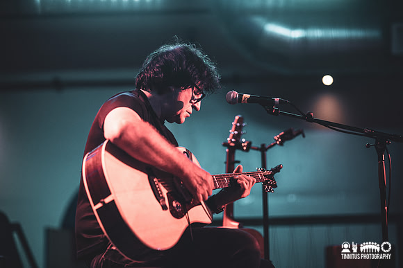 Mark Burgess in concert