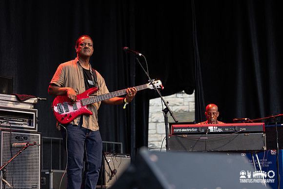 Hailu Mergia in concert