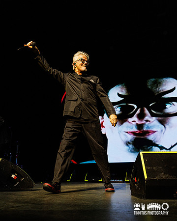 Devo in concert