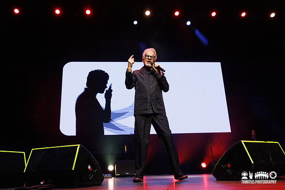 Devo in concert