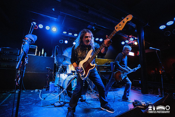 Bang in concert