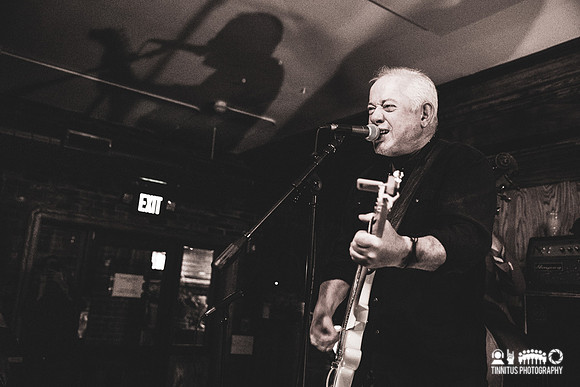 Jon Langford and Sally Timms in concert