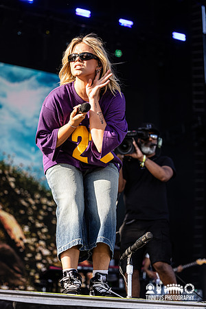 Renee Rapp in concert