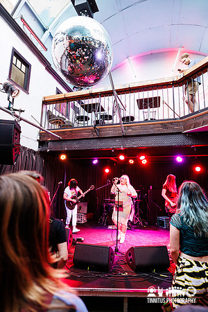 Plaster of Paris in concert