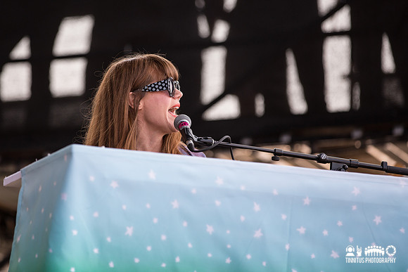 Jenny Lewis in concert