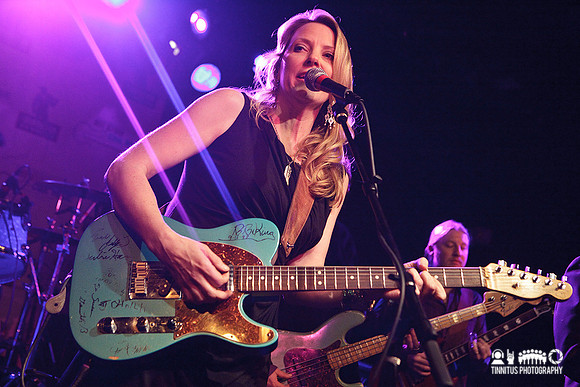 Susan Tedeschi and Derek Trucks play at the Hot Stove Cool Music
