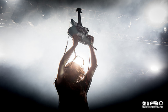 A Place To Bury Strangers in concert