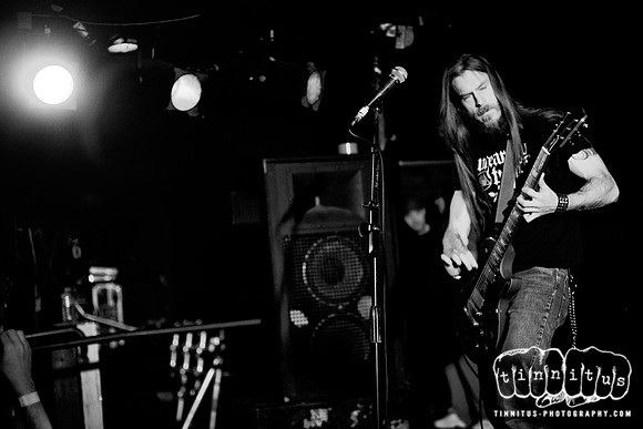 Black Pyramid in concert