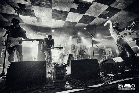 Comets On Fire in concert