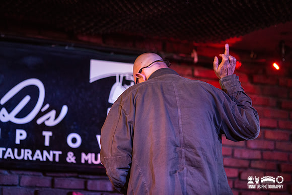 Alvarius B. in concert