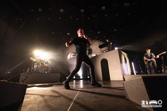Future Islands in concert