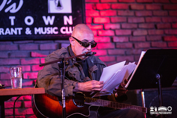 Alvarius B. in concert