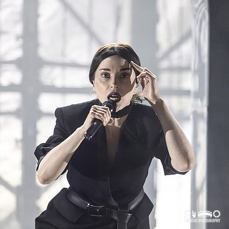 St Vincent in concert