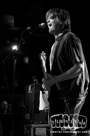 Mission of Burma in concert