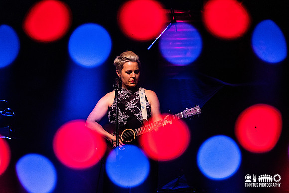 Liz Stringer in concert