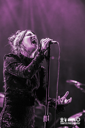 Sharon Van Etten in concert