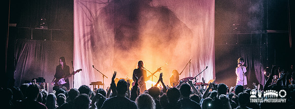 Warpaint in concert