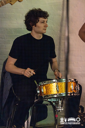 Finom in concert