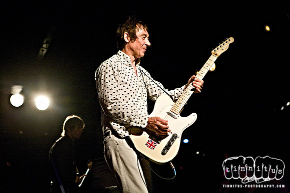 Buzzcocks in concert