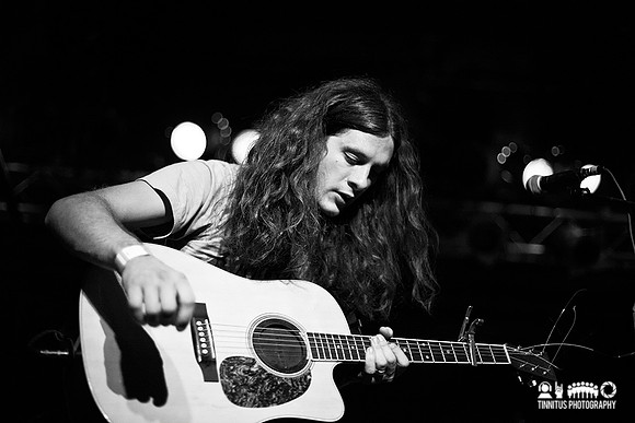 Kurt Vile and The Violators in concert