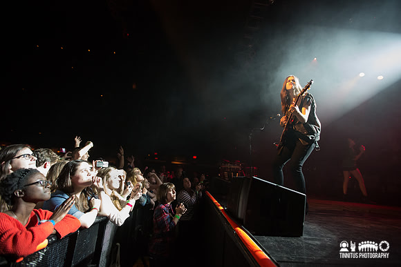 Haim in concert