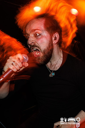 Famyne in concert