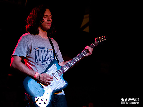 Kurt Vile and The Violators in concert