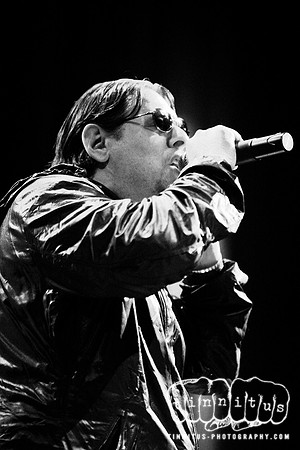 Happy Mondays live in concert, opening for Psychedelic Furs