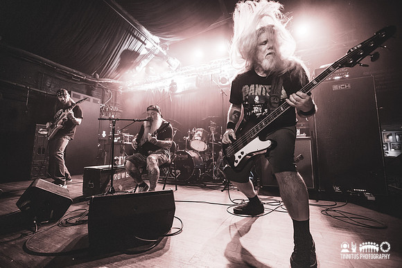 Crowbar in concert