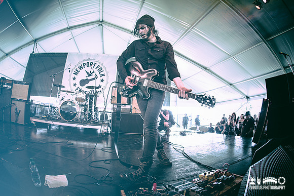 Reignwolf in concert