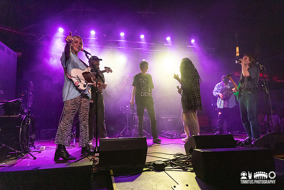 Dehd in concert