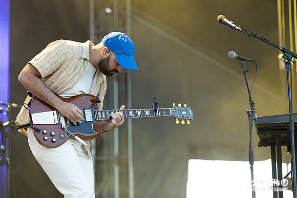 Young The Giant in concert