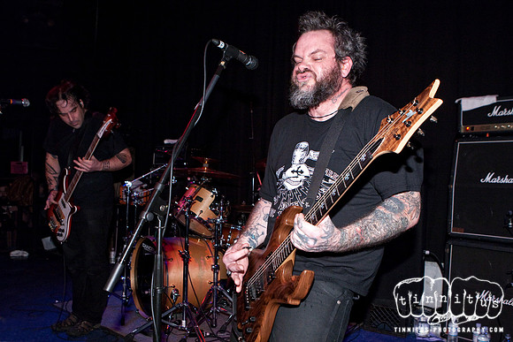 Shrinebuilder in concert