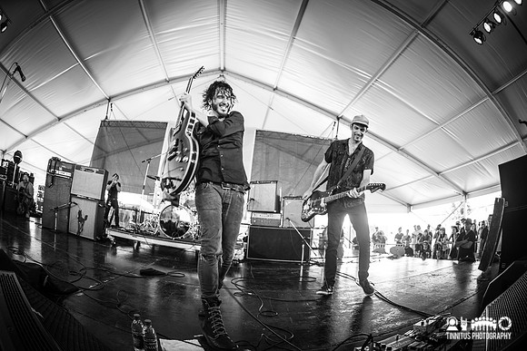 Reignwolf in concert