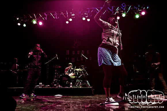 Happy Mondays live in concert, opening for Psychedelic Furs