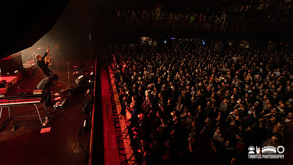 Spoon in concert
