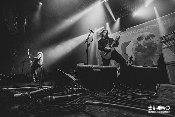 Corrosion of Conformity in concert