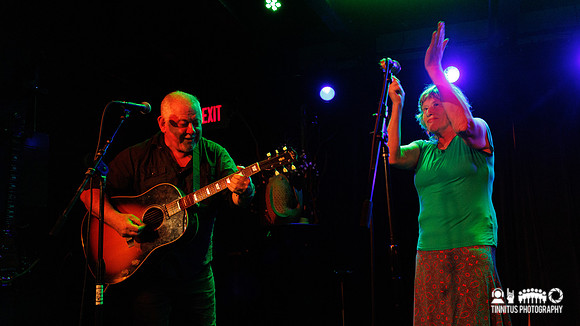 (Mini) Mekons in concert