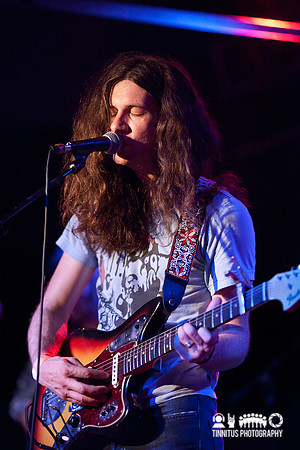 Kurt Vile and The Violators in concert