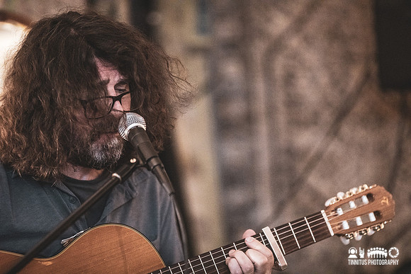 Lou Barlow in concert
