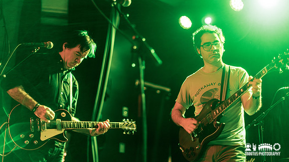Oneida in concert
